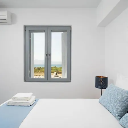 Tranquilla - Seaview, Pool & Jacuzzi Villa *