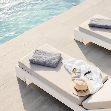 Tranquilla - Seaview, Pool & Jacuzzi *