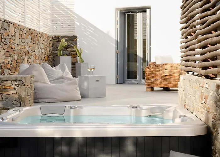 Willa Tranquilla - Seaview, Pool & Jacuzzi