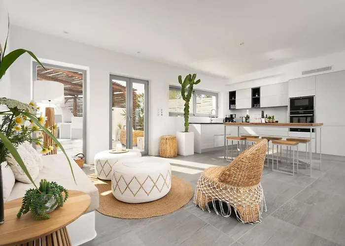 Willa Tranquilla - Seaview, Pool & Jacuzzi Pláka