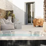 Villa Tranquilla - Seaview, Pool & Jacuzzi