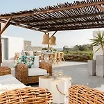 Tranquilla - Seaview, Pool & Jacuzzi Villa *