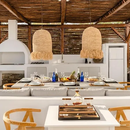 Tranquilla - House, Seaview, Pool & Jacuzzi Villa Plaka (Naxos)