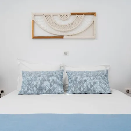 Villa Tranquilla - House, Seaview, Pool & Jacuzzi Plaka (Naxos)