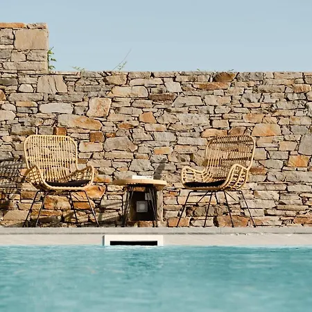 Tranquilla - House, Seaview, Pool & Jacuzzi Plaka (Naxos)