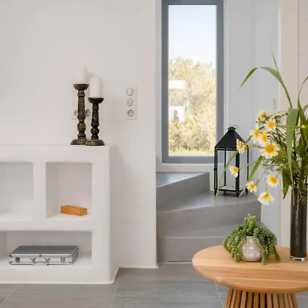 Tranquilla - Seaview, Pool & Jacuzzi Vila *