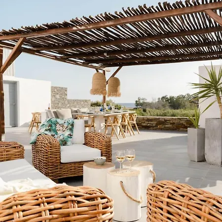 Tranquilla - Seaview, Pool & Jacuzzi Villa *