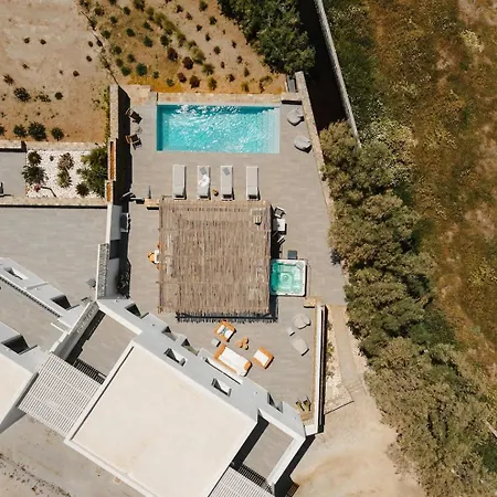 Tranquilla - Seaview, Pool & Jacuzzi