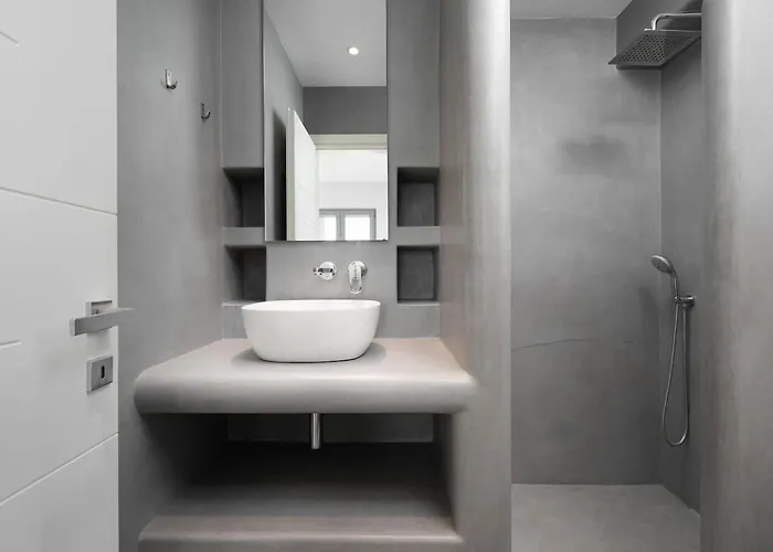 Tranquilla - Seaview, Pool & Jacuzzi